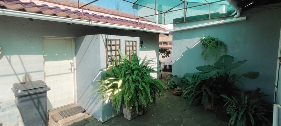 3 Bedroom Property for Sale in Flamwood North West